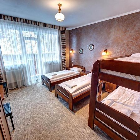 Hotel Gutsulia 부코벨 외부 사진