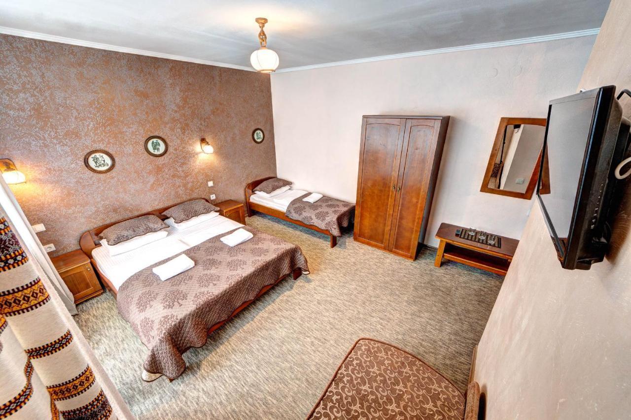 Hotel Gutsulia 부코벨 외부 사진