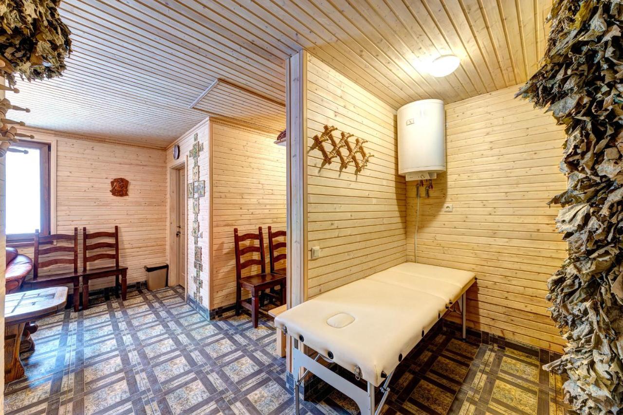 Hotel Gutsulia 부코벨 외부 사진