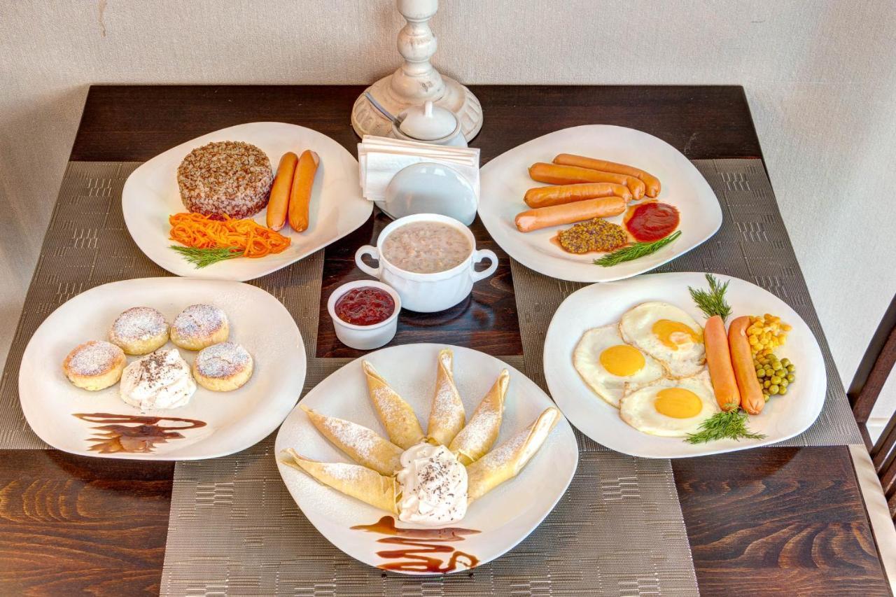 Hotel Gutsulia 부코벨 외부 사진